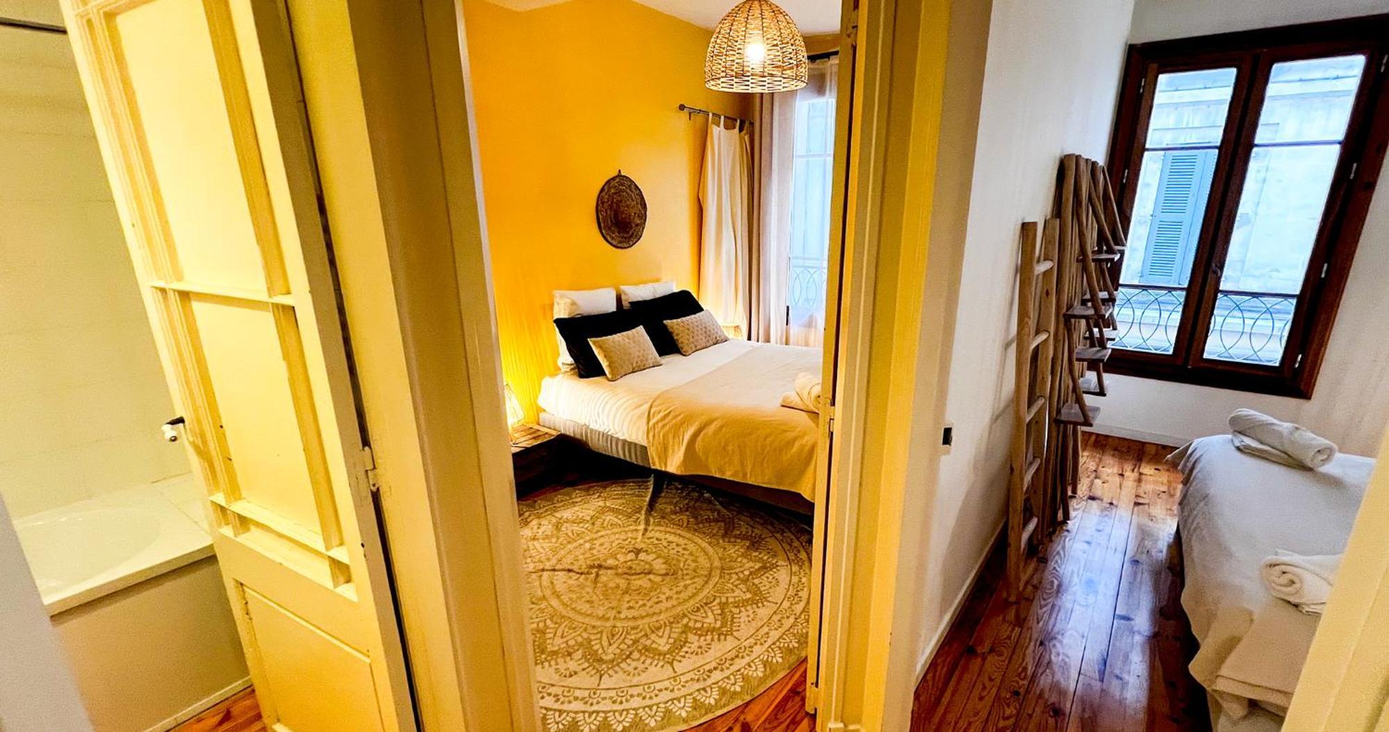 Apartment Hypercenter - Wifi - In The Heart Of Avignon! *
